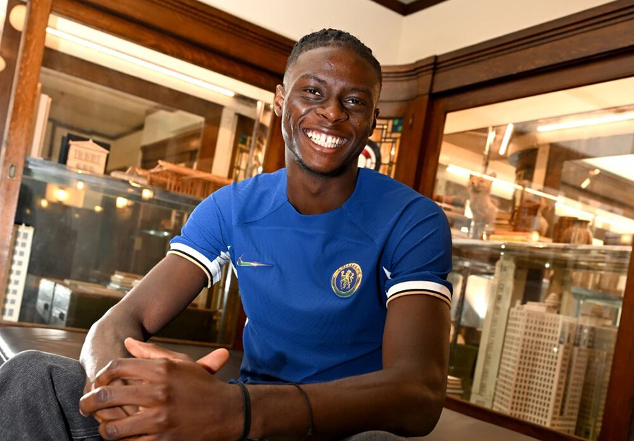 "Yeni Camavinga" olarak anılıyor: Chelsea 19'luk genç yıldızla 7+1 yıllık imzayı attı