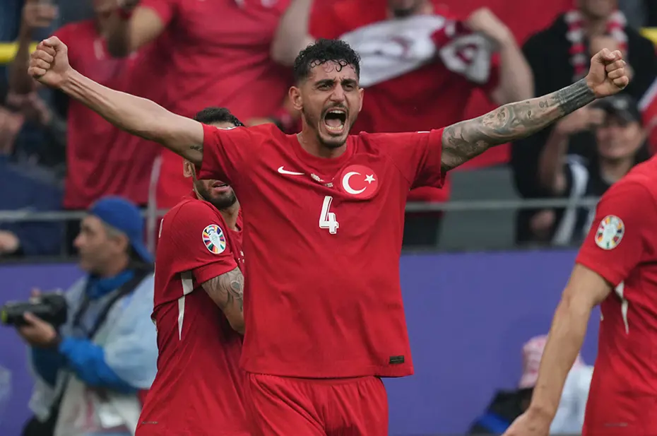 Resmi açıklama: Fenerbahçe'den Samet Akaydin kararı - 7 Resmi açıklama: Fenerbahçe'den Samet Akaydin kararı - 7