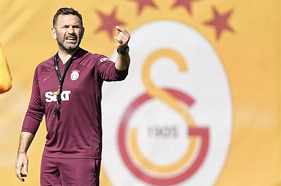 Okan Buruk'tan Bayern Münih'e farklı kadro: 1 isim hariç ilk 11'i belirledi - 2 Okan Buruk'tan Bayern Münih'e farklı kadro: 1 isim hariç ilk 11'i belirledi - 2