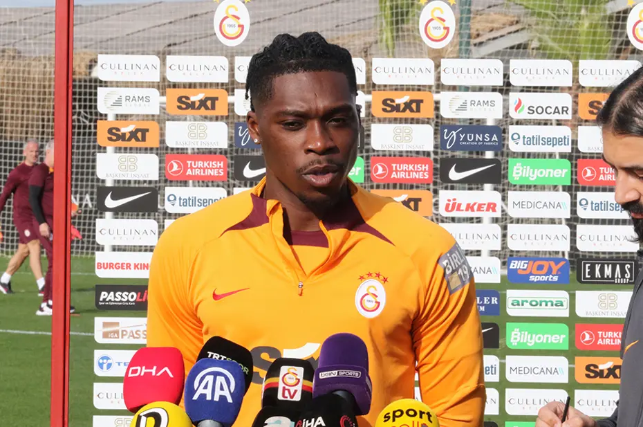 Galatasaray'a tehdit: Derrick Köhn'ün transferi için flaş iddia - 3 Galatasaray'a tehdit: Derrick Köhn'ün transferi için flaş iddia - 3