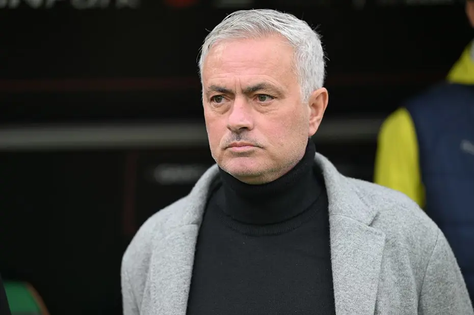 Dünya, Fenerbahçe'nin Mourinho'yu kovmasını konuşuyor: "Türkiye'de büyük bomba" - 2