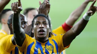 Sivasspor'da Max Gradel gitti, Gerson Rodrigues geldi