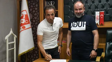 Beşiktaş'ın efsanesi Recep Çetin, Balıkesirspor'la anlaştı