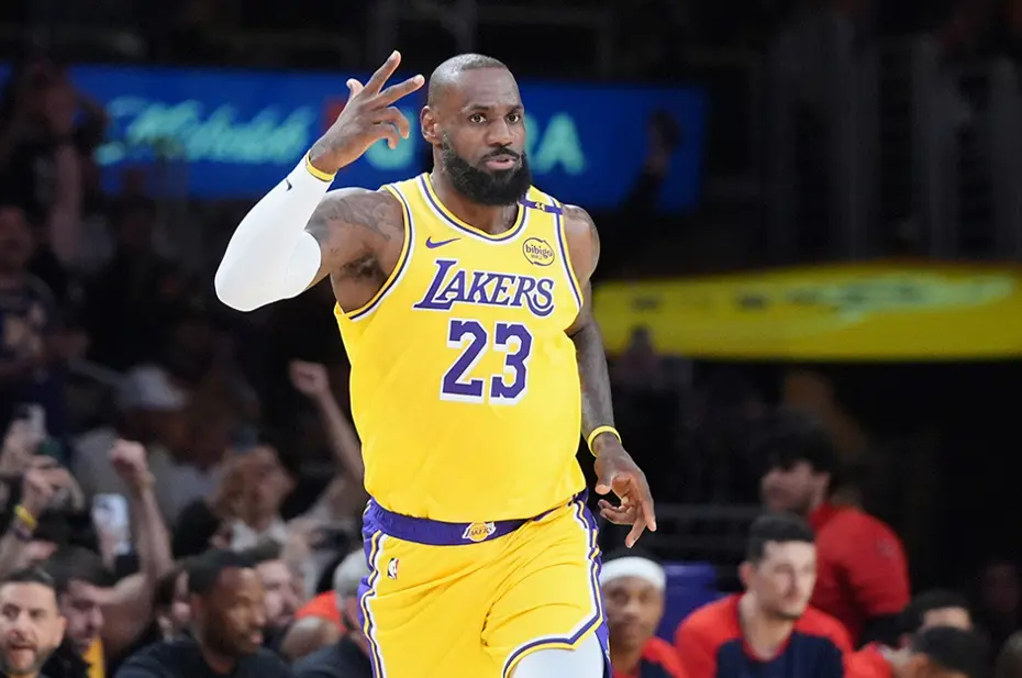 Lebron James 40 yaşında sözleşme yapıyor: Servet niteliğinde yeni imza - 2