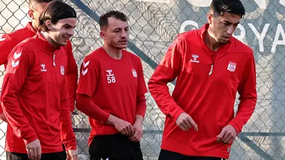 Sivasspor, Antalyaspor maçının taktiğini çalıştı