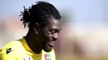 Adebayor'dan emeklilik kararı