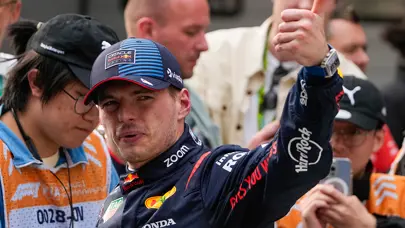 Çin'de pole pozisyonu Max Verstappen'in