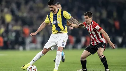 SON DAKİKA | Fenerbahçe taraftarından stadyum anonsuna tepki ve Aziz Yıldırım tezahüratı