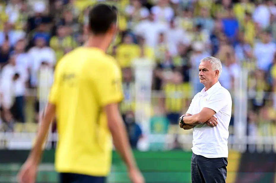 Fenerbahçe - Lille maçından kareler: Mourinho'dan Tadic sürprizi - 7 Fenerbahçe - Lille maçından kareler: Mourinho'dan Tadic sürprizi - 7