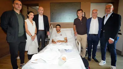 Beşiktaşlı yöneticilerden, Necip Uysal'a geçmiş olsun ziyareti