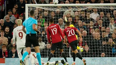 Manchester United'ın efsanesi, faturayı iki isme böyle kesti; "Tembel ve zayıf"