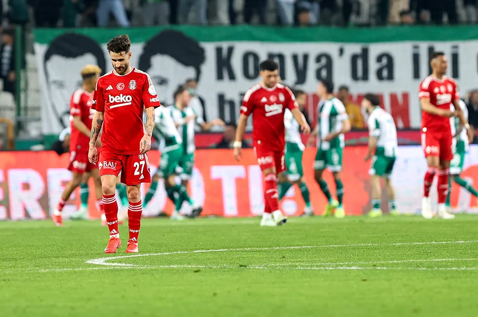 İlker Yağcıoğlu'ndan Beşiktaş için çarpıcı eleştiri: "Bugünkünün karşılığı ayıp" - 1 İlker Yağcıoğlu'ndan Beşiktaş için çarpıcı eleştiri: "Bugünkünün karşılığı ayıp" - 1