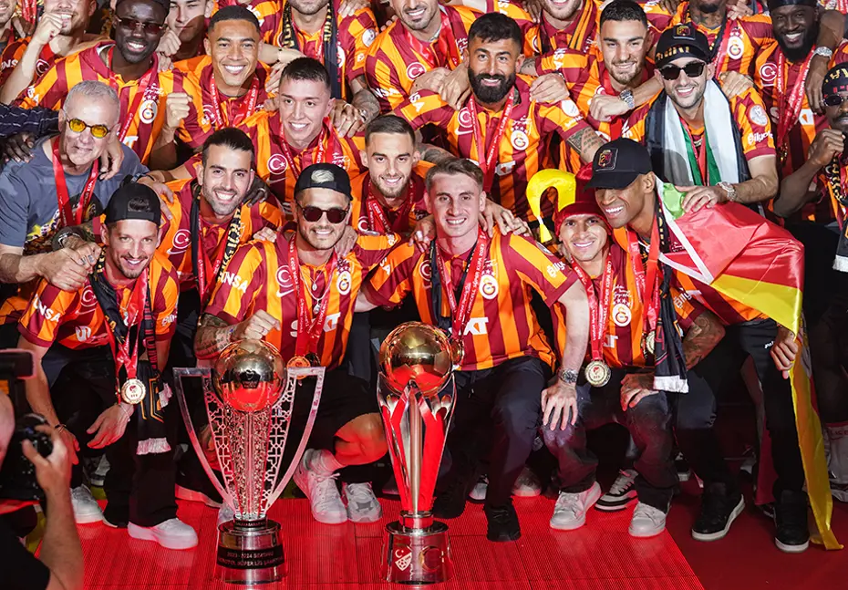 Görkemli kutlama: Şampiyon Galatasaray kupalarına kavuştu - 52