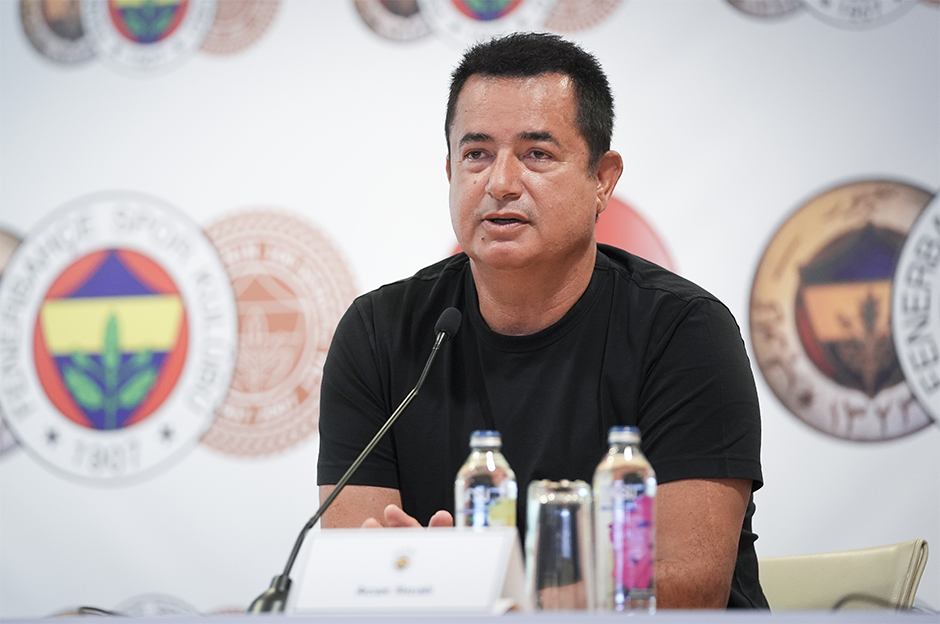 Acun Ilıcalı: "Fenerbahçe'ye gelmek istiyor, bu konuda kararlı"