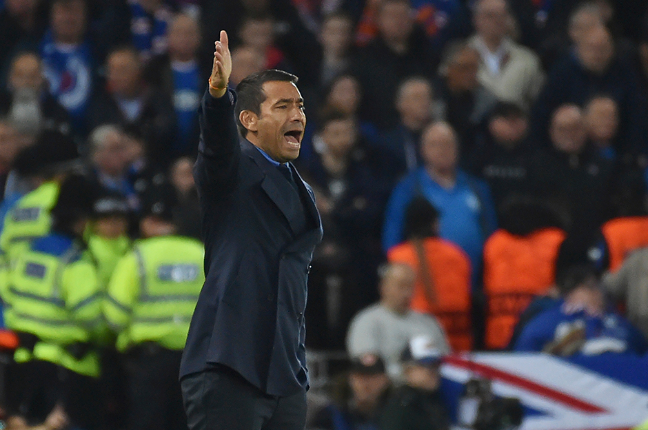 Van Bronckhorst, Beşiktaş'ı neden reddettiğini açıkladı