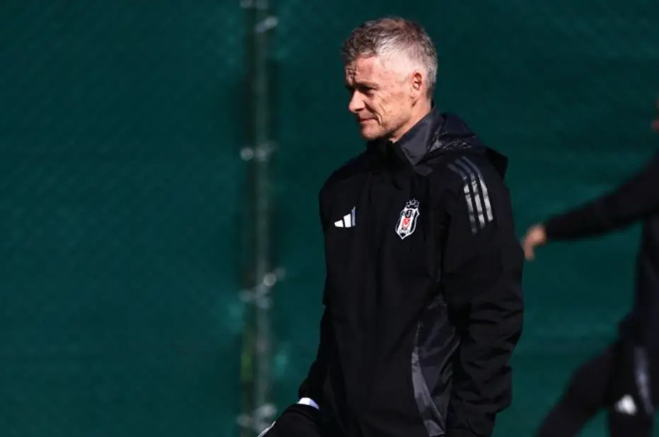 Solskjaer, Beşiktaş'taki ilk idmanında: Rafa Silva ve Immobile ile özel görüşme - 2