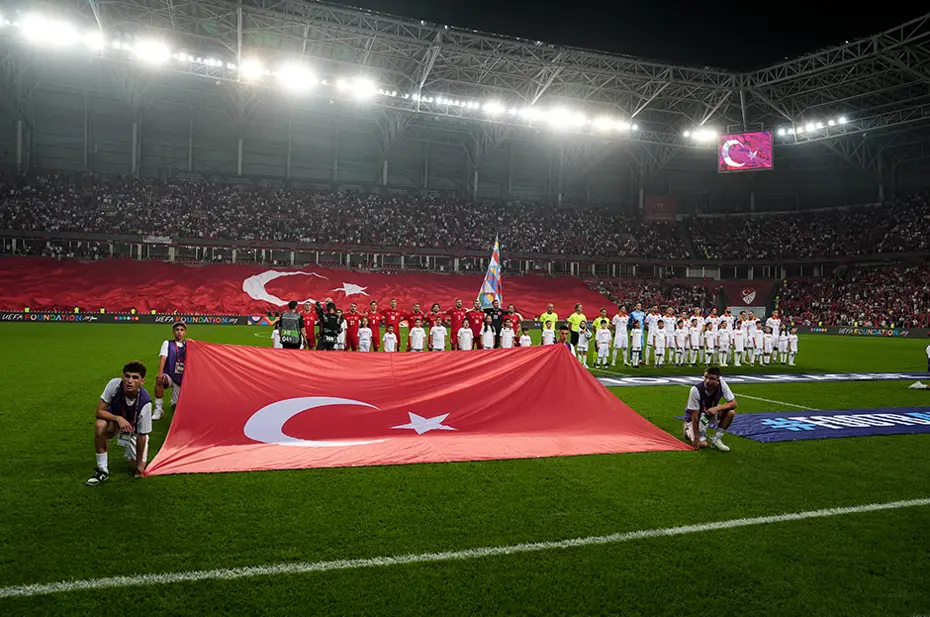 İzlanda-Türkiye maçı ertelenecek mi? Resmi açıklama geldi - 5