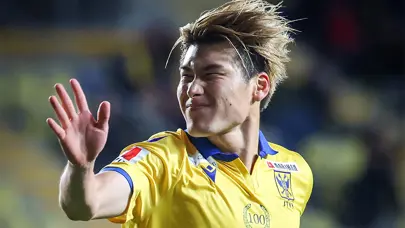 Trabzonspor ilgileniyordu: Premier Lig ekibine transfer oluyor