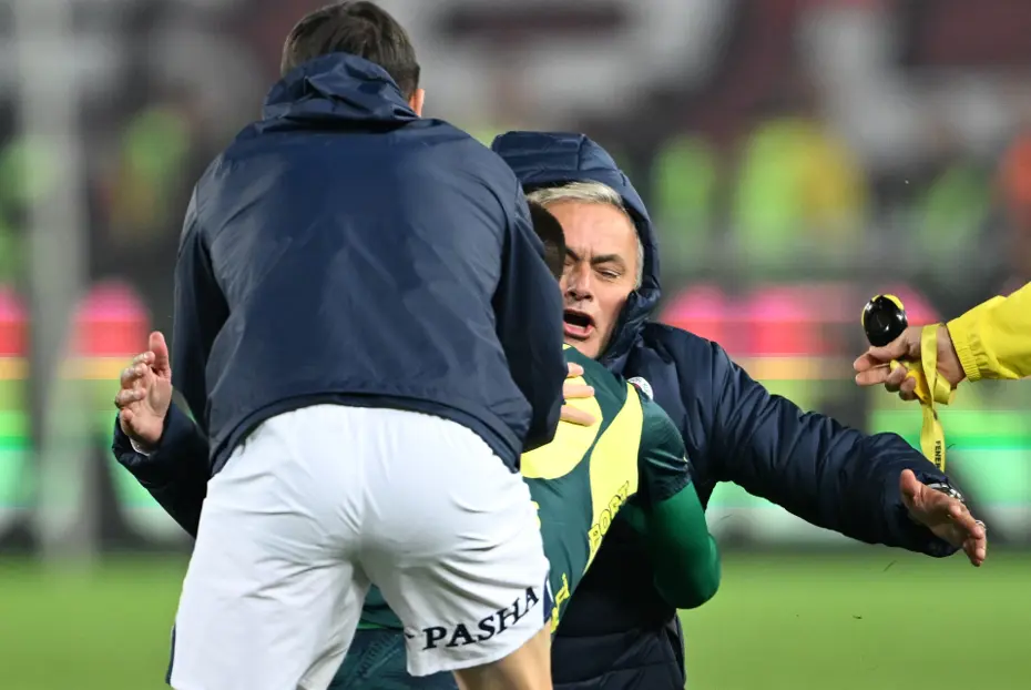 Jose Mourinho için kulüp ismi verdiler: "Görevi üstlenmek istiyor" - 6