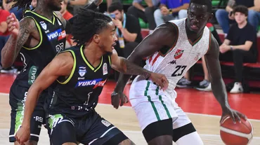 Karşıyaka'da Fenerbahçe maçı öncesi bir ayrılık daha