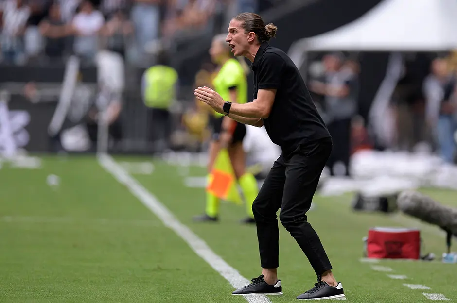 Liverpool'da Arne Slot kararı: Yerine geçecek isim duyuruldu!