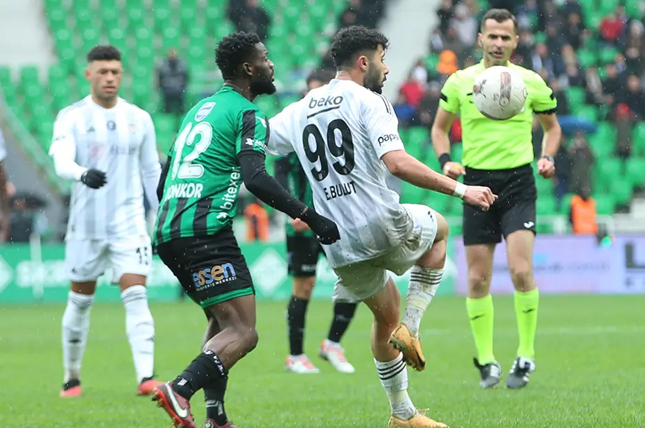 Sakaryaspor - Beşiktaş maçında dikkat çeken isim - 2