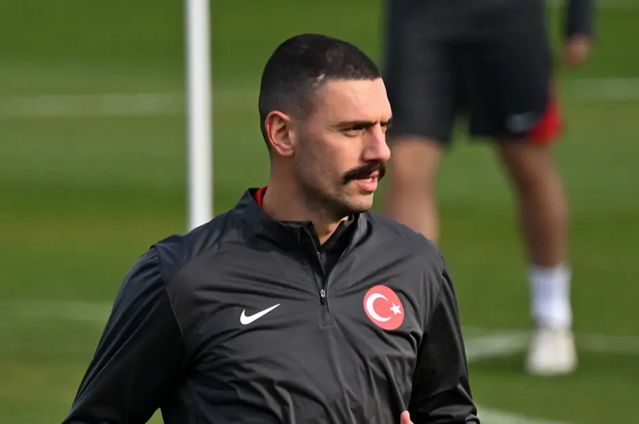 Merih Demiral'dan Fenerbahçe'ye transferi için flaş açıklama - 2 Merih Demiral'dan Fenerbahçe'ye transferi için flaş açıklama - 2