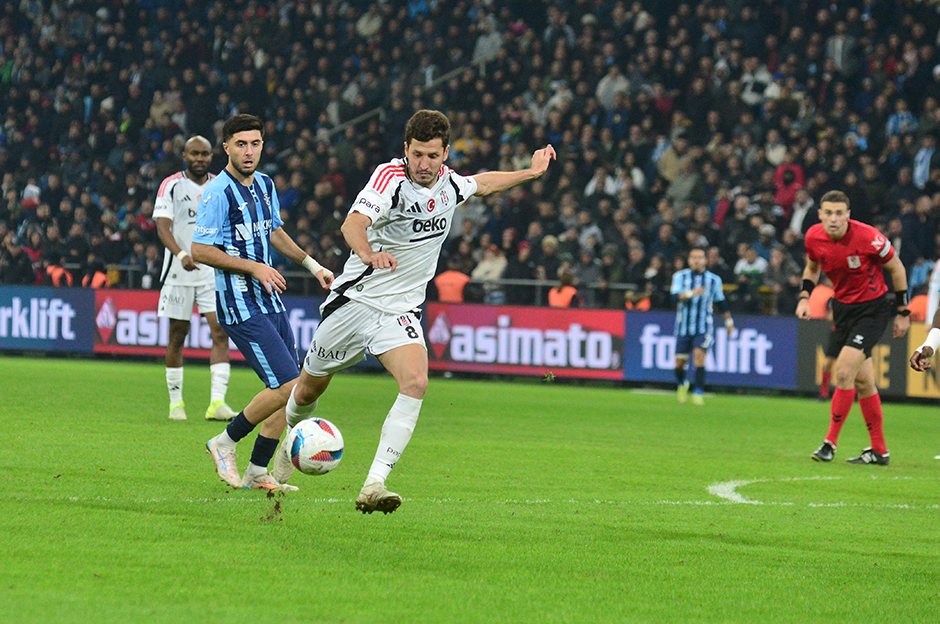 Beşiktaş'ta ne oluyor? Salih Uçan ve Mert Günok'tan olay yaratacak sözler