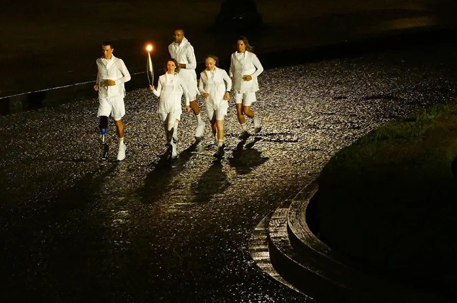 2024 Paris Olimpiyatları: Açılış töreninden kareler - 55