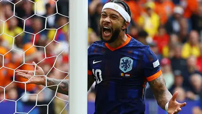 James Rodriguez'in ardından bir bomba daha: Depay için de devreye girdiler