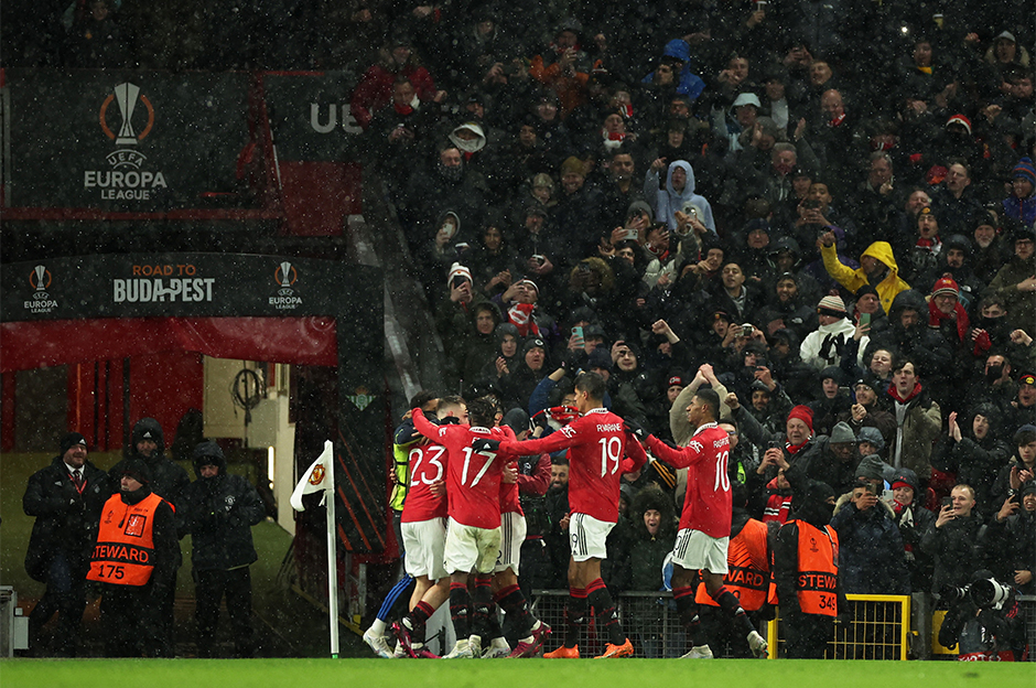 ManU tur kapısını Düşler Tiyatrosu'nda araladı