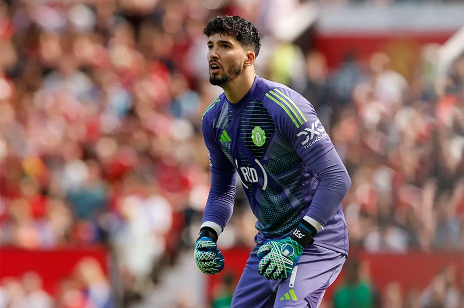 Manchester United ligde yine kayıp: Altay Bayındır 90 dakika forma giydi - 6 Manchester United ligde yine kayıp: Altay Bayındır 90 dakika forma giydi - 6