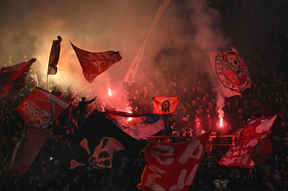 Futbol tarihinin en korkutucu 10 stadı: Listenin 2. sırasında Türkiye'den bir stadyum var
