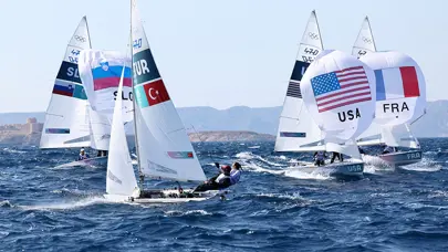 470 Karışık Milli Takımı, günü 17. sırada bitirdi