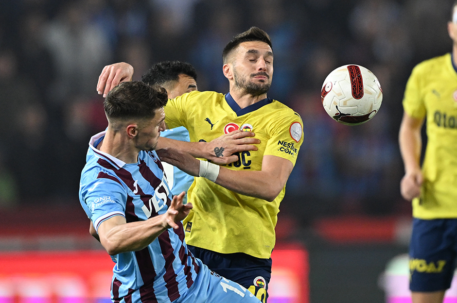 Dusan Tadic, Haris Hajradinovic'in ensesinde
