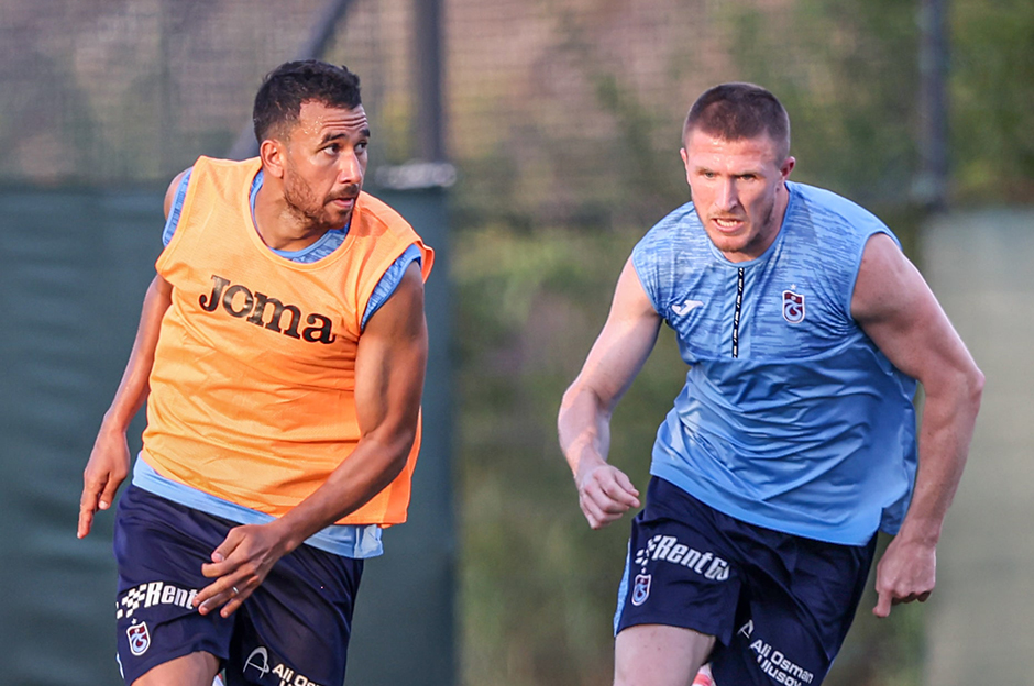 Trabzonspor, sezon hazırlıklarını Macaristan'da sürdürüyor