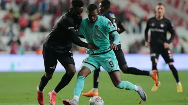 Antalyaspor'un iç sahadaki serisi Sivasspor maçıyla bitti