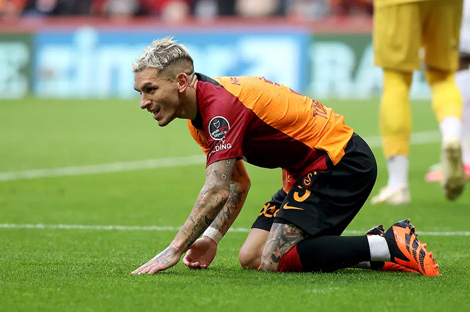 Torreira'dan menajere uyarı - 3
