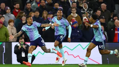 Arsenal'dan coşkulu galibiyet