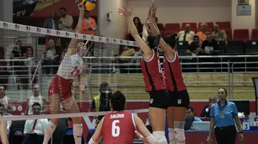 Beşiktaş, Kupa Voley'de çeyrek finale yükseldi