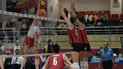 Beşiktaş, Kupa Voley'de çeyrek finale yükseldi