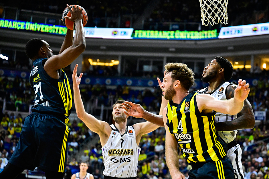 Fenerbahçe Beko, Obradovic'in Partizan'ını farklı geçti