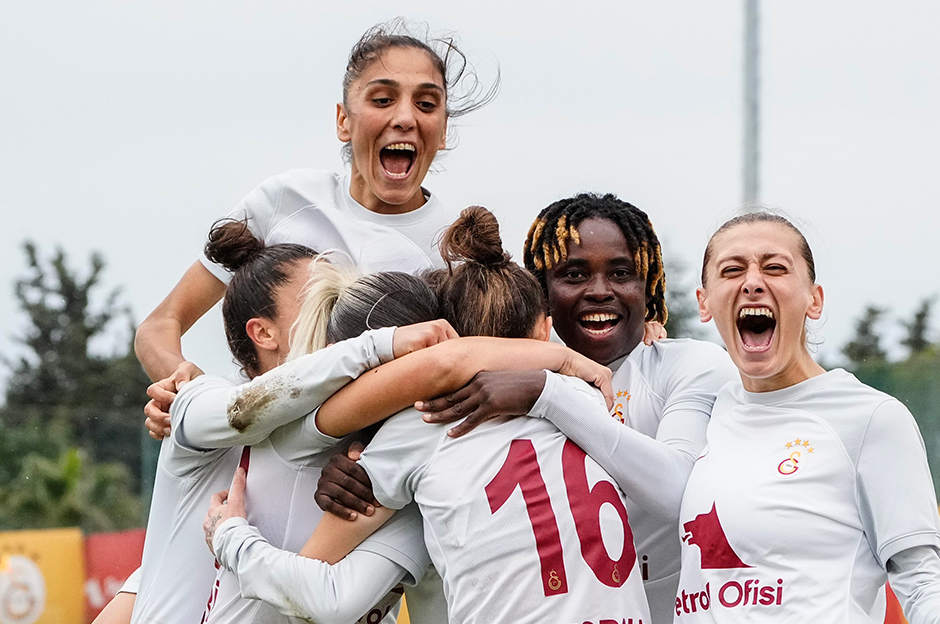 Lider Galatasaray'dan üst üste 7. galibiyet