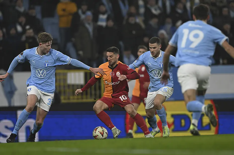 "73’teki oyuncu değişikliğiyle bozuldu oyunun dinamikleri" | Spor yazarları Galatasaray için ne dedi? - 4