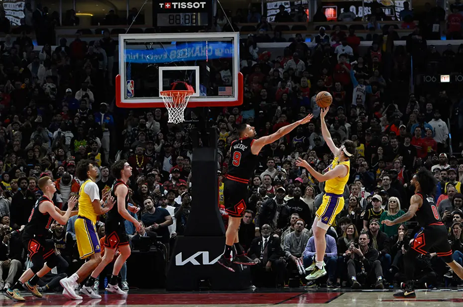 NBA'de tüm zamanların en çılgın geri dönüşlerinden biri yaşandı: Lakers'ı yıkan son - 4 NBA'de tüm zamanların en çılgın geri dönüşlerinden biri yaşandı: Lakers'ı yıkan son - 4