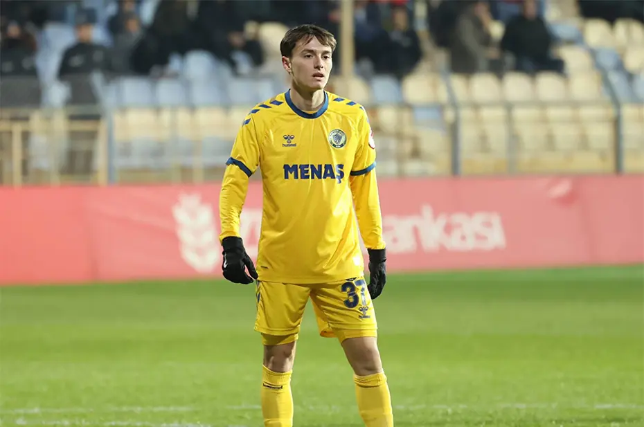 Fenerbahçe'de yeni bir yıldız doğuyor: Emirhan Arkutcu - 3