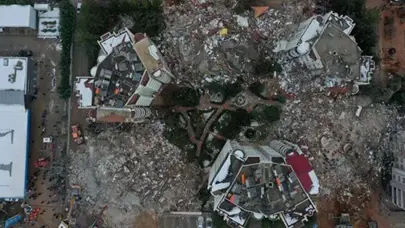 Uzmanlar açıkladı: Depremde enkaz altında ne kadar, kaç gün sağ kalınabilir? Dünyadan enkaz altında kalma süreleri...