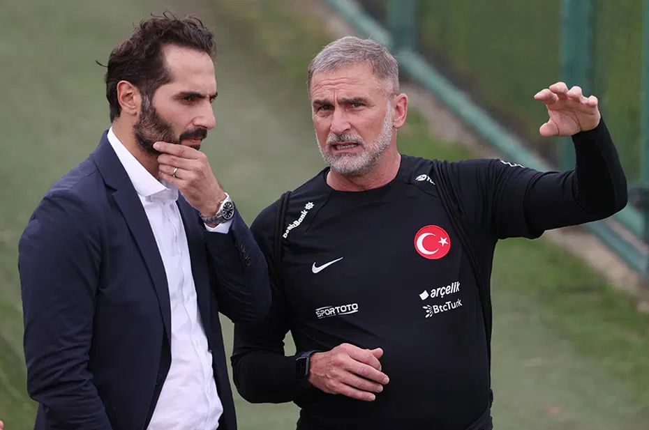 Bugün işbaşı yaptı! A Milli Takım'a yeni antrenör - 8