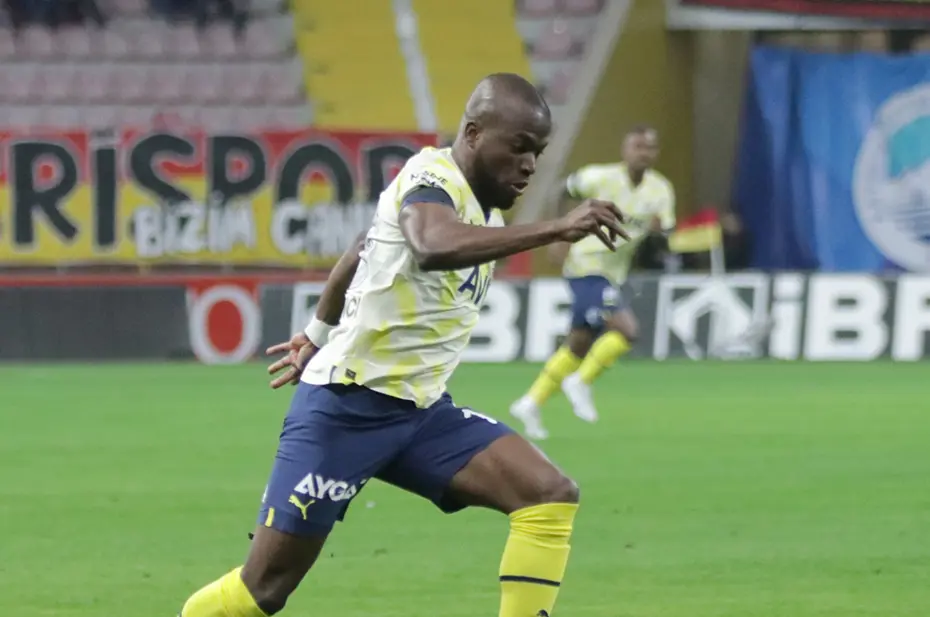 Rıdvan Dilmen açıkladı: "Ferdi Kadıoğlu'na talip var" - 3