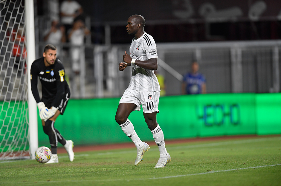"Aboubakar'a 10 milyon Euro'luk teklif"